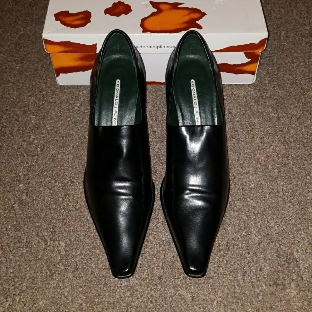 Donald Pliner Bootie